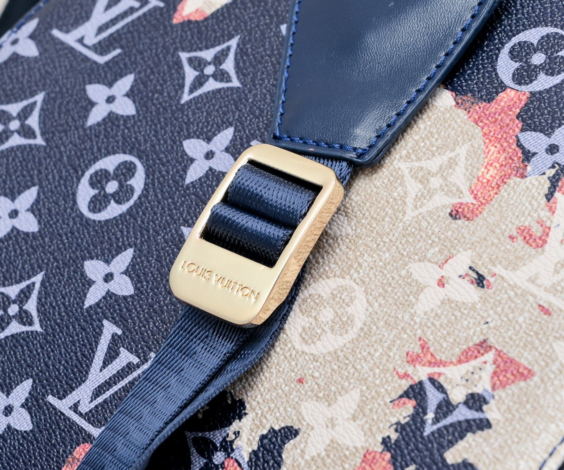 Luxury LV Handbag M46805-M41379 Luxury LV Handbag M46805-M41379