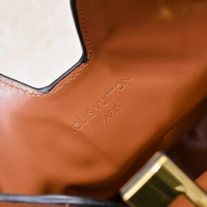 Luxury LV Handbag 120693 2 290e0a5d result