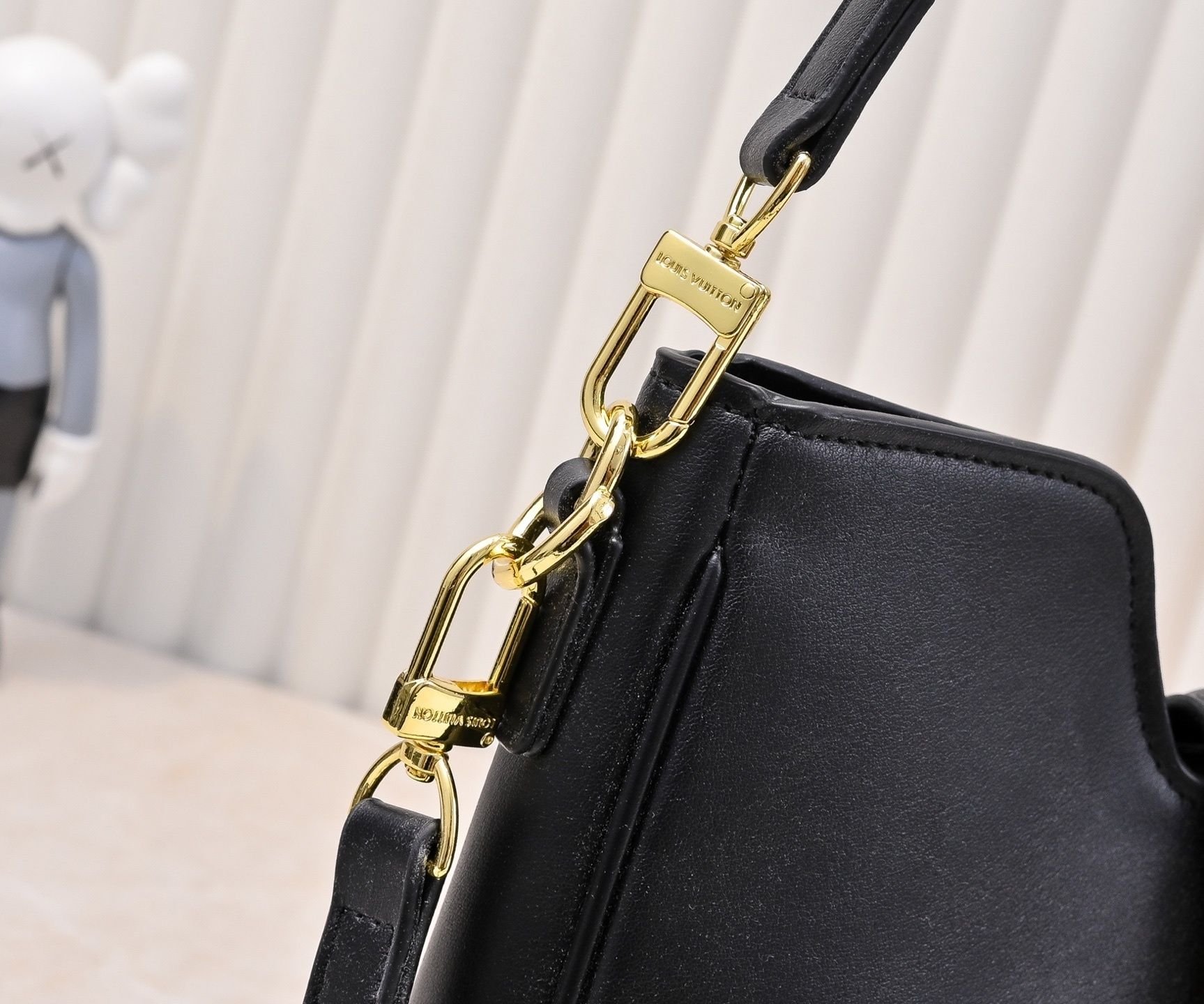 Luxury LV Handbag 120693 Luxury LV Handbag 120693