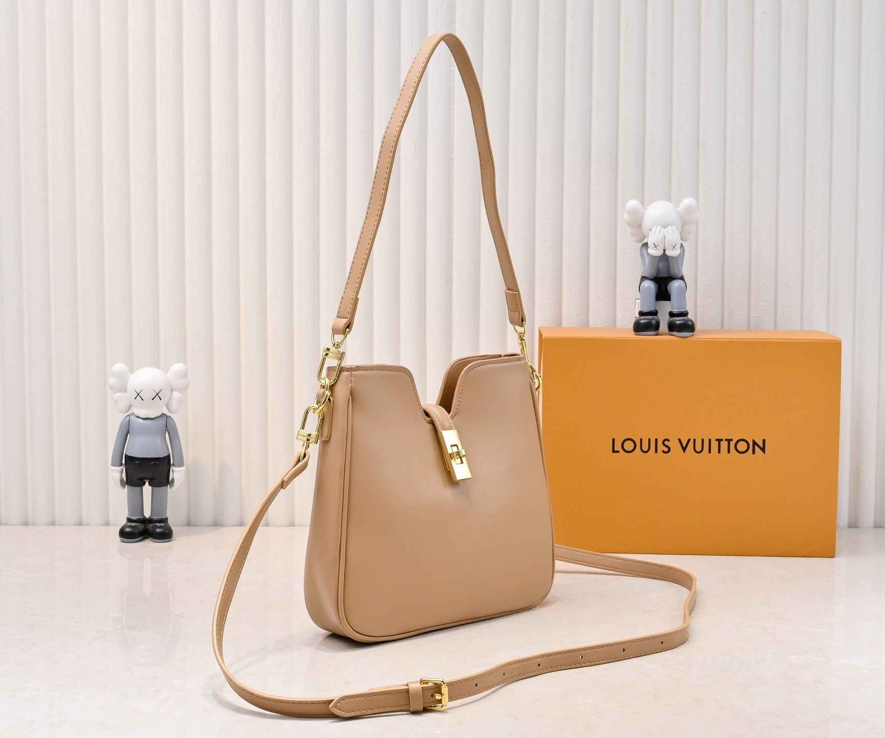Luxury LV Handbag 120693 Luxury LV Handbag 120693