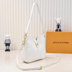 Luxury LV Handbag 120693 32 09f8cead result