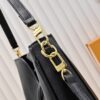 Chic Charm LV Handbag 119563