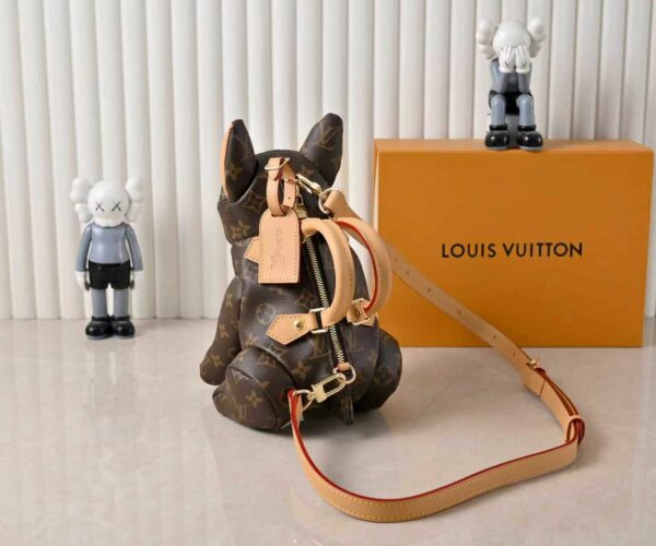 Chic Charm LV Handbag M12617
