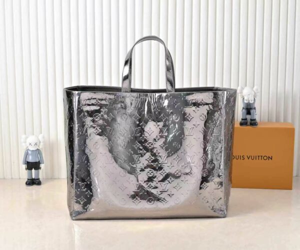 Chic Charm LV Handbag M24457-4 Chic Charm LV Handbag M24457-4