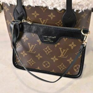 Luxury LV Handbag M26315-M12099