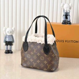 Luxury LV Handbag M26315-M12099 4 4181928f result