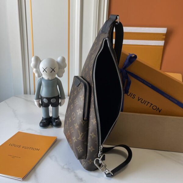 Chic Charm LV Handbag M26730-M30936 Chic Charm LV Handbag M26730-M30936