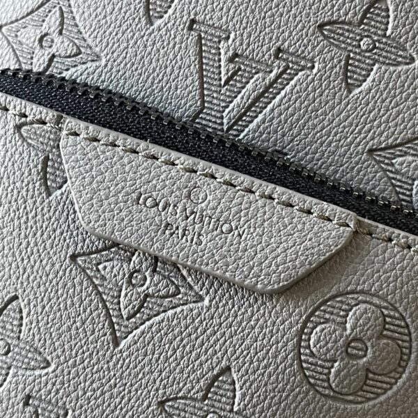 Chic Charm LV Handbag M26730-M30936 Chic Charm LV Handbag M26730-M30936