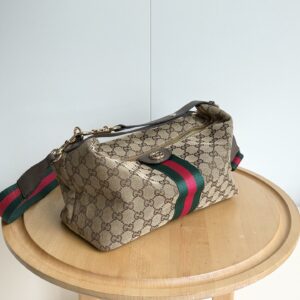 Luxury Gucci Handbag 853972 4 37fc48ce