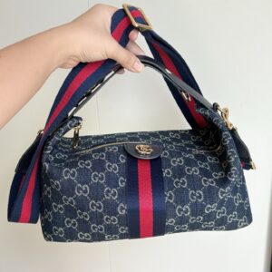 Luxury Gucci Handbag 853972 12 786963fe