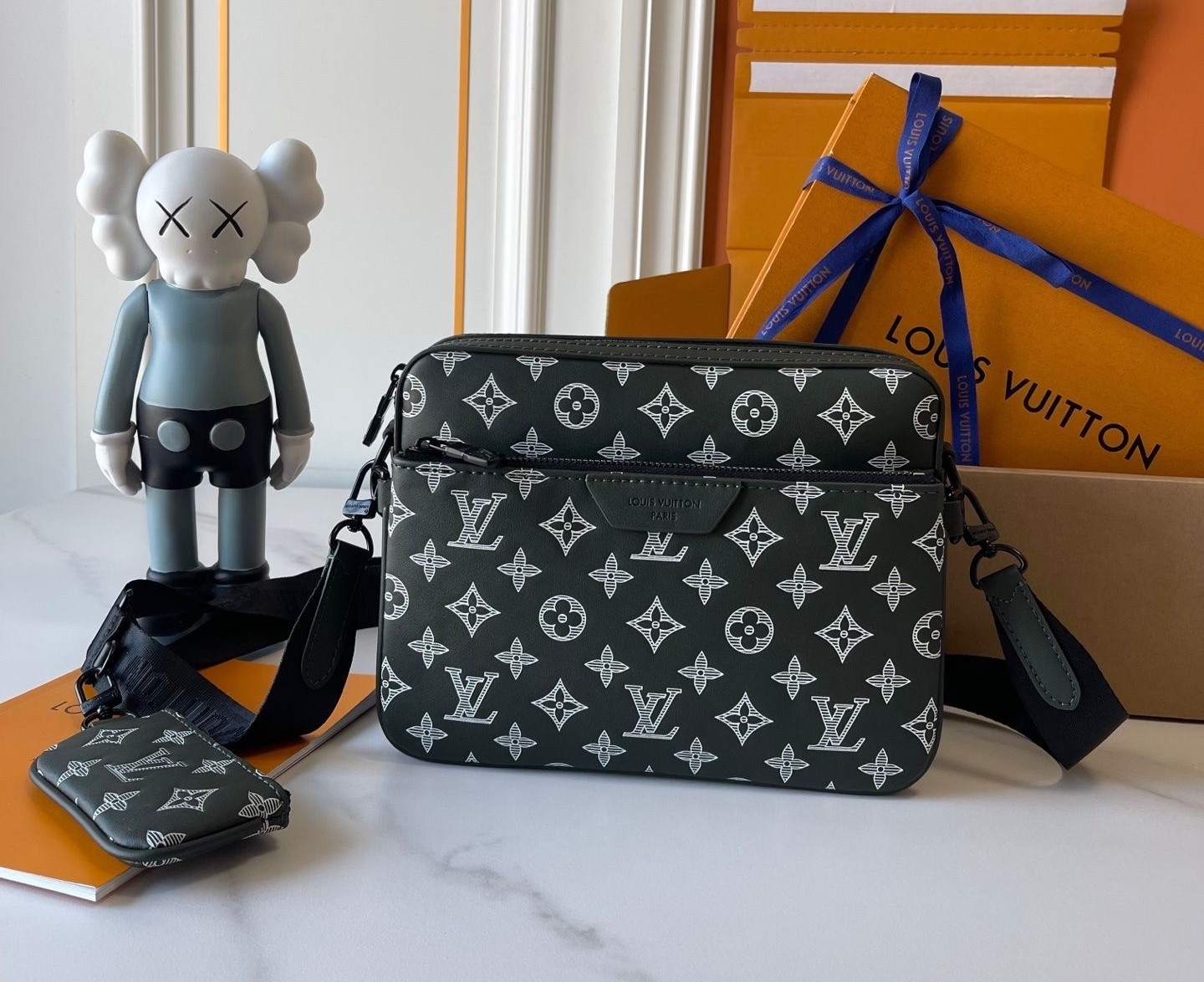 Luxury LV Handbag M26713-M27185-M27925-M27154 Luxury LV Handbag M26713-M27185-M27925-M27154