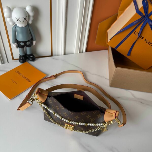 Chic Charm LV Handbag M26191-M26245 Chic Charm LV Handbag M26191-M26245
