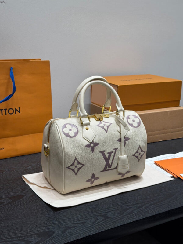 Stylish Fashion Carry Bag L5283 Stylish Fashion Carry Bag L5283