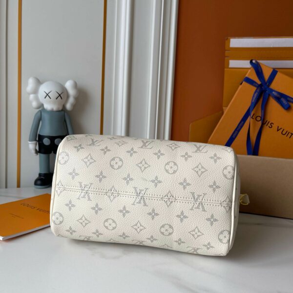 Chic Charm LV Handbag M26691-M17281 Chic Charm LV Handbag M26691-M17281