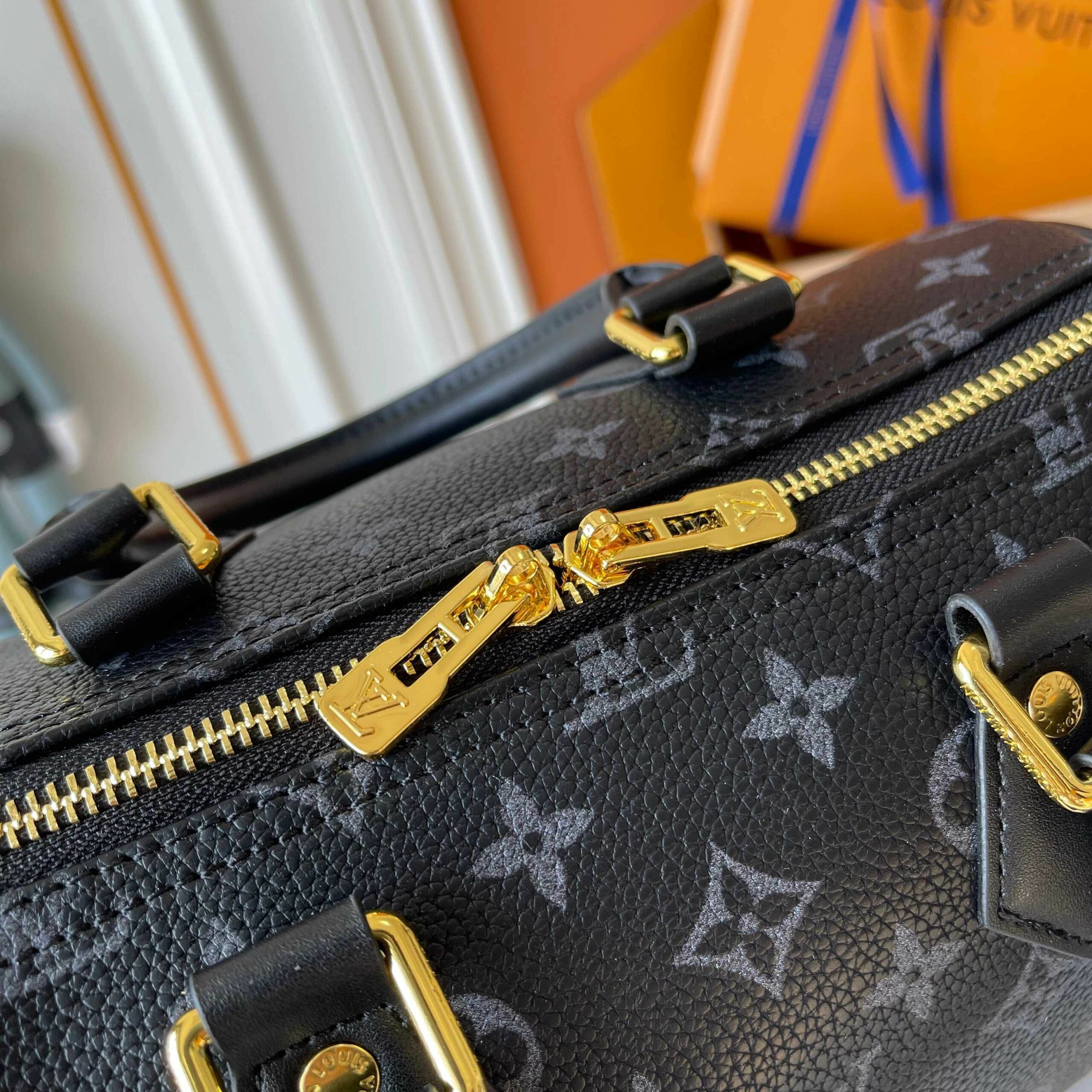 Luxury LV Handbag M26691-M17281 Luxury LV Handbag M26691-M17281