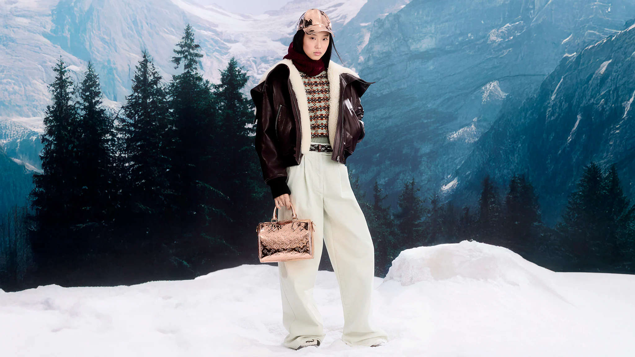 Bold Revival: LV Ski 2025 Bags Are Stealing the Spotlight 7 LV SKI