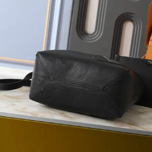 Luxury LV Handbag M27022-M26745 5 70543375 result