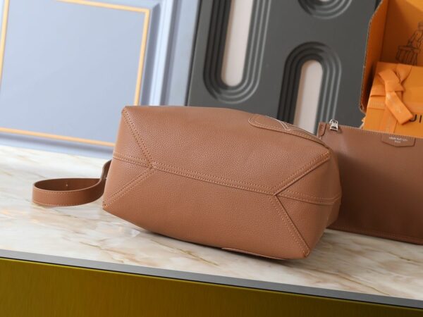 Chic Charm LV Handbag M27022-M26745