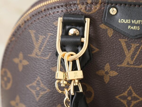 Chic Charm LV Handbag M26084-M27812