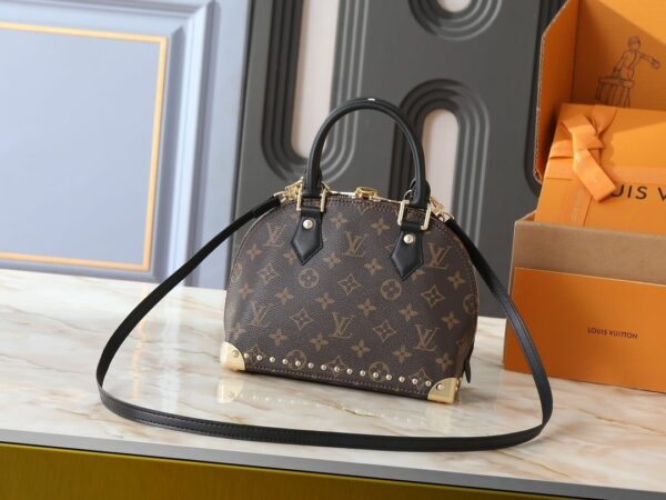 Chic Charm LV Handbag M26084-M27812