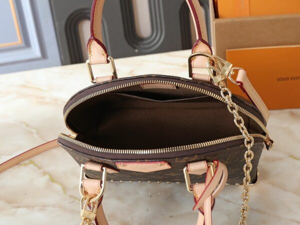 Chic Charm LV Handbag M26084-M27812