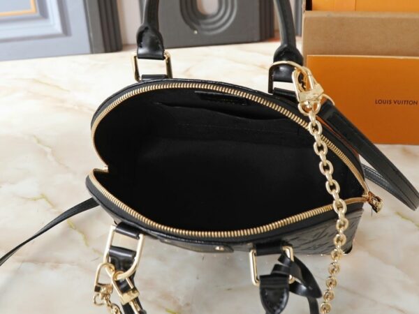 Chic Charm LV Handbag M26084-M27812