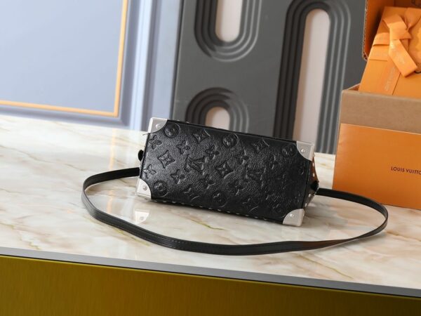 Chic Charm LV Handbag M26084-M27812