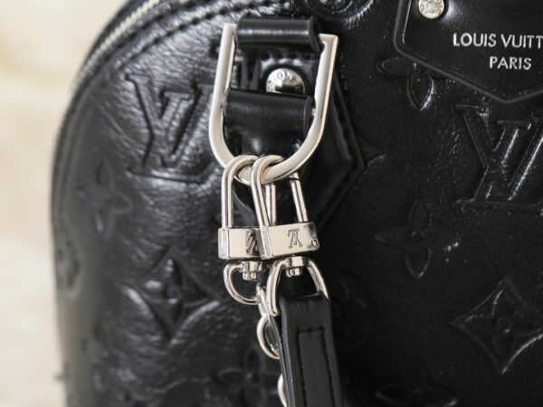 Chic Charm LV Handbag M26084-M27812