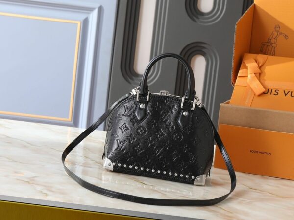 Chic Charm LV Handbag M26084-M27812