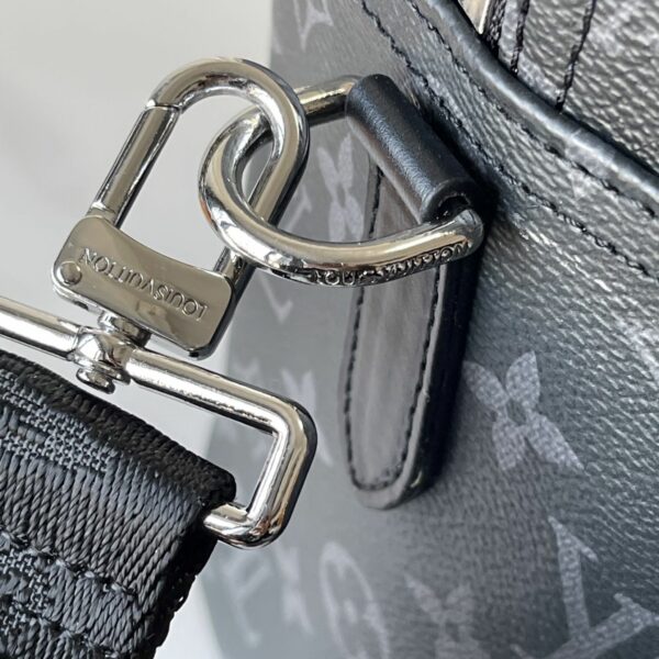 Chic Charm LV Handbag M11512
