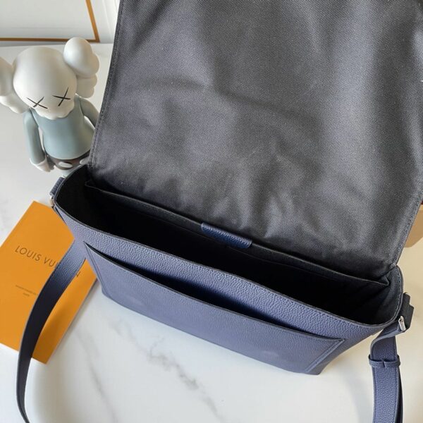 Chic Charm LV Handbag M15268-M15267