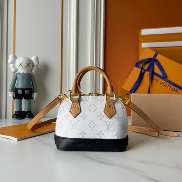 Chic Charm LV Handbag M13416-M53152