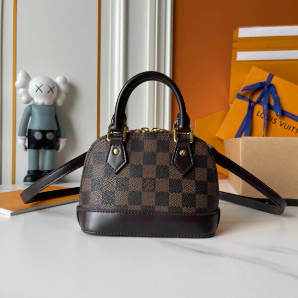 Chic Charm LV Handbag M13416-M53152