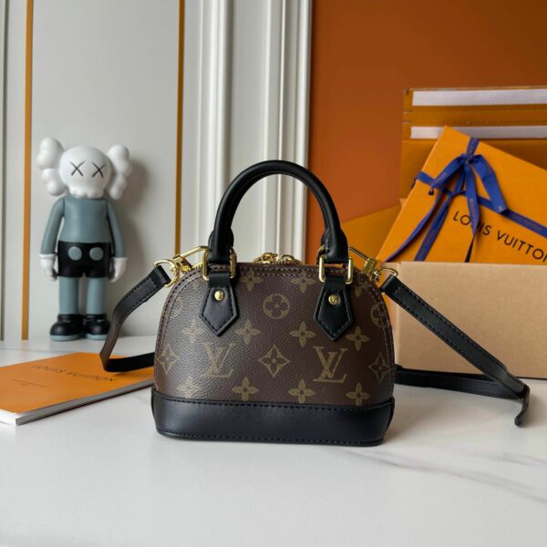 Chic Charm LV Handbag M13416-M53152
