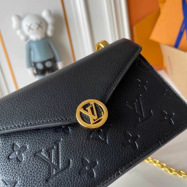 Chic Charm LV Handbag M13569-M13570-M25814 Chic Charm LV Handbag M13569-M13570-M25814