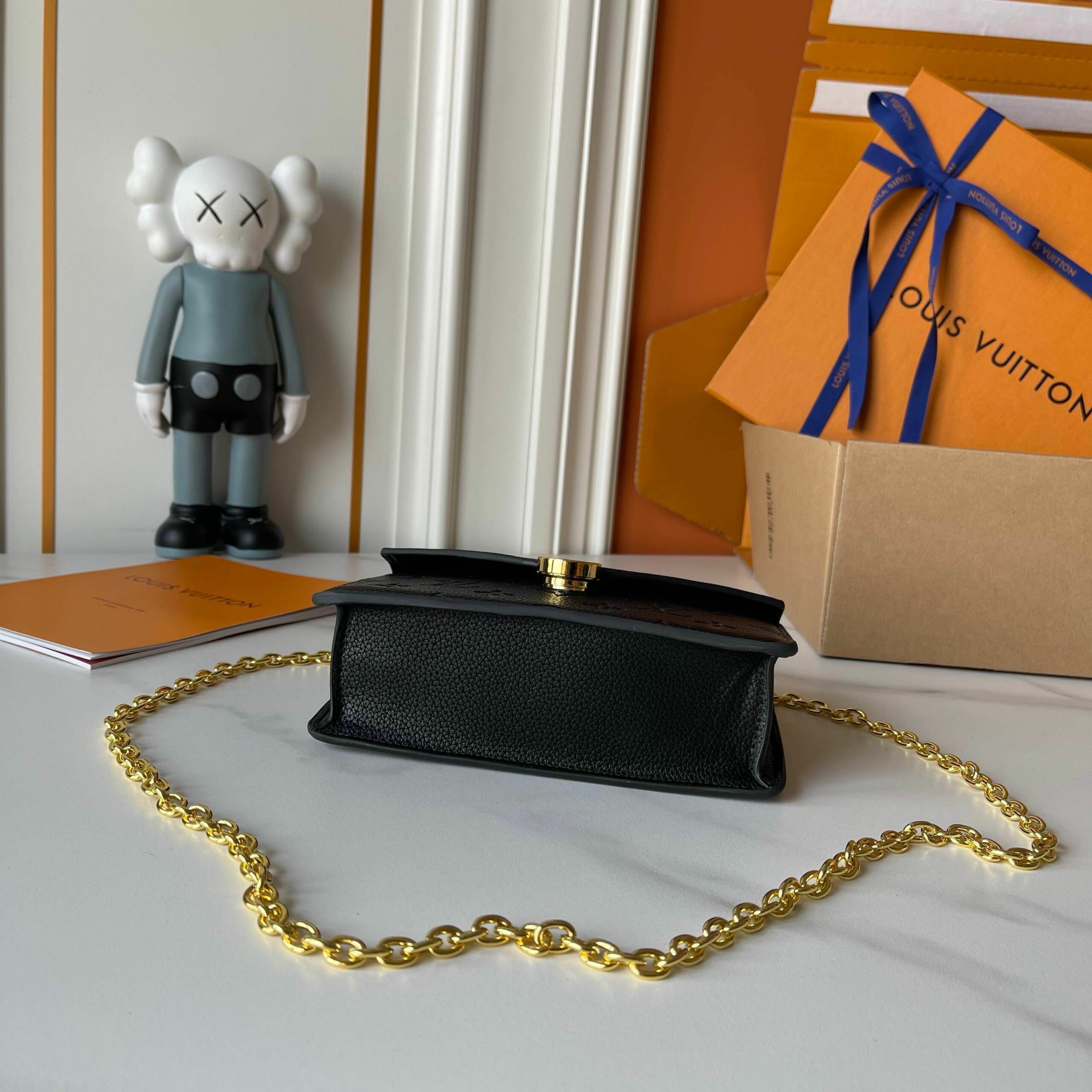 Luxury LV Handbag M13569-M13570-M25814 Luxury LV Handbag M13569-M13570-M25814