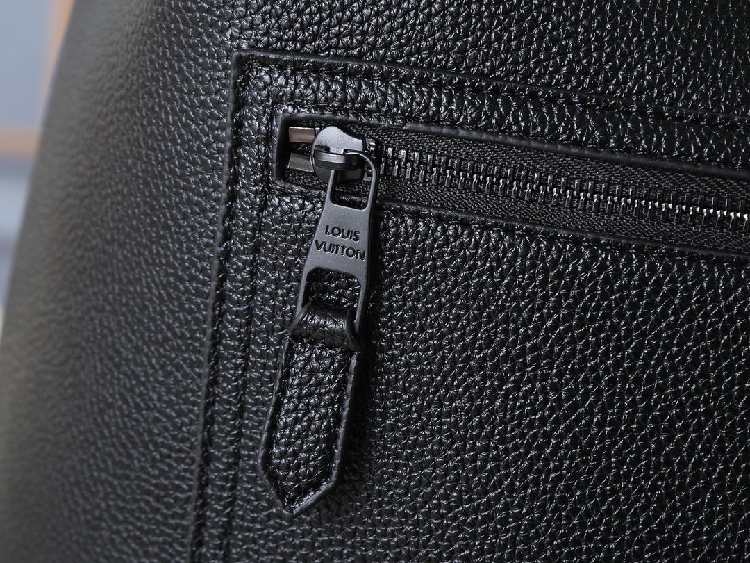 Luxury LV Handbag M15262-M26023 Luxury LV Handbag M15262-M26023