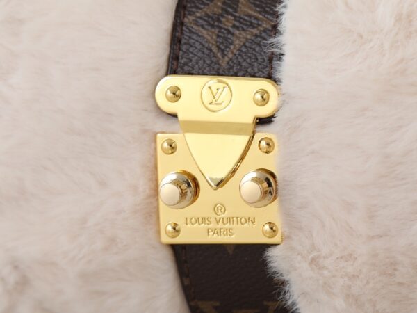 Chic Charm LV Handbag M26245-M26191 Chic Charm LV Handbag M26245-M26191