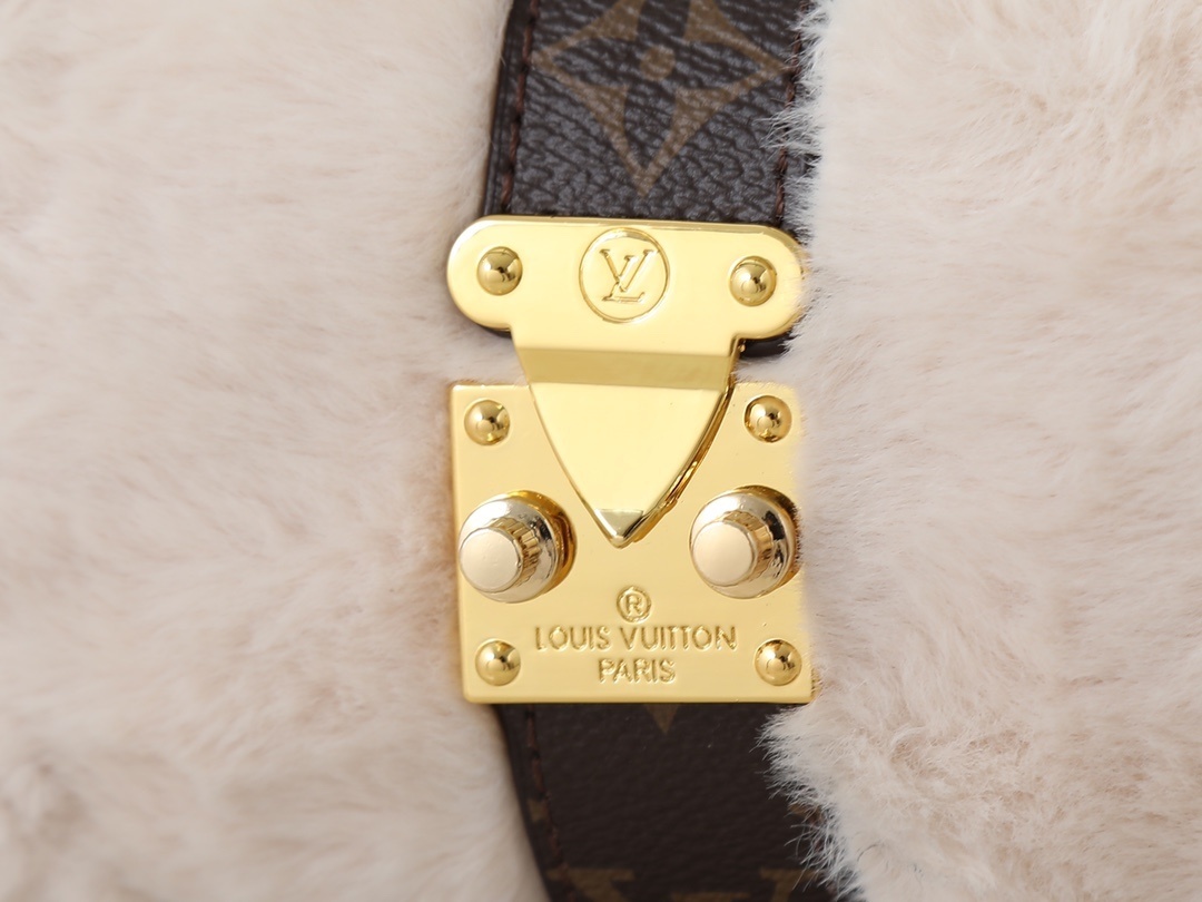 Luxury LV Handbag M26245-M26191 Luxury LV Handbag M26245-M26191