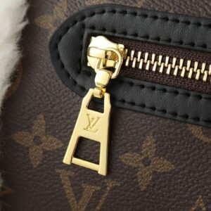Luxury LV Handbag M26853 2 6e42657b result