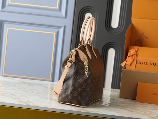 Chic Charm LV Handbag M26494-M26532 Chic Charm LV Handbag M26494-M26532