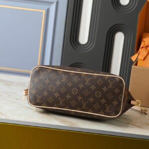 Luxury LV Handbag M26494-M26532 17 a2fdf35b result