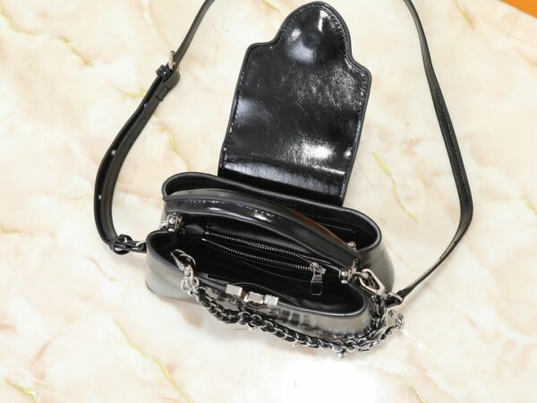 Chic Charm LV Handbag M25492-M25473 Chic Charm LV Handbag M25492-M25473