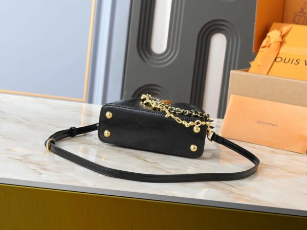 Chic Charm LV Handbag M25492-M25473 Chic Charm LV Handbag M25492-M25473