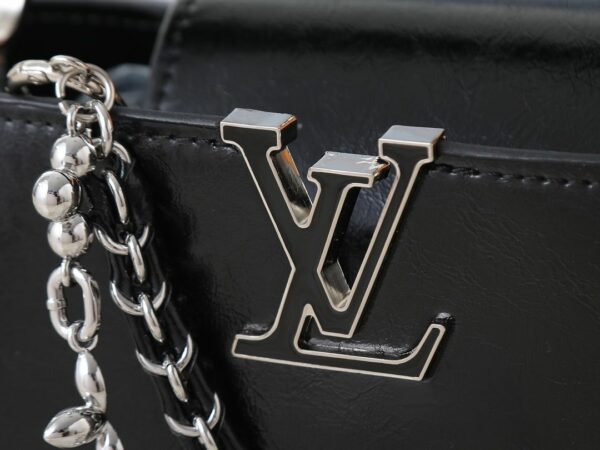 Chic Charm LV Handbag M25492-M25473-1 Chic Charm LV Handbag M25492-M25473-1