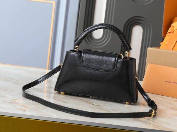 Chic Charm LV Handbag M25492-M25473-1 Chic Charm LV Handbag M25492-M25473-1