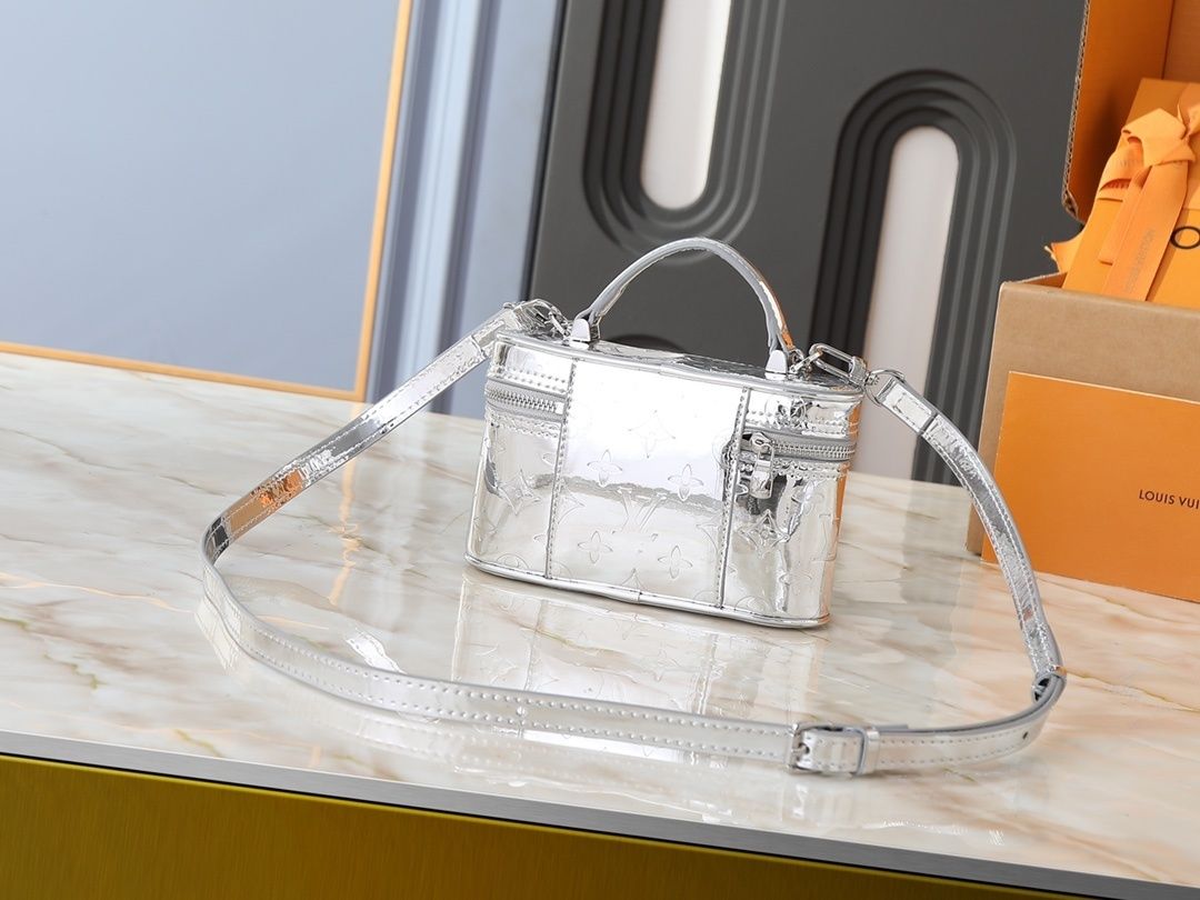 Luxury LV Handbag M26097-M47125 Luxury LV Handbag M26097-M47125