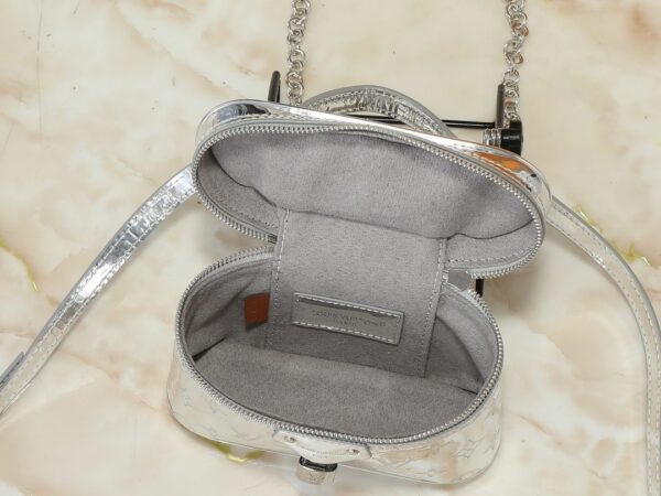 Chic Charm LV Handbag M26097-M47125