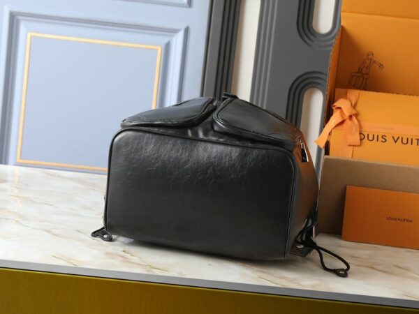 Chic Charm LV Handbag M13983
