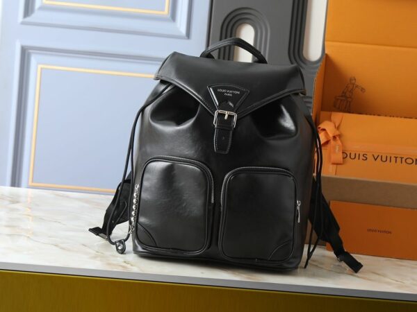 Chic Charm LV Handbag M13983